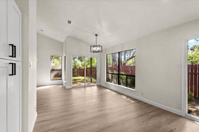 201 Susana LN, Georgetown, TX 78628