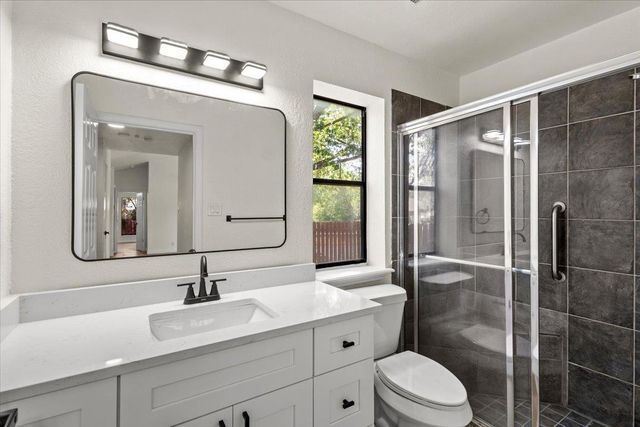 201 Susana LN, Georgetown, TX 78628