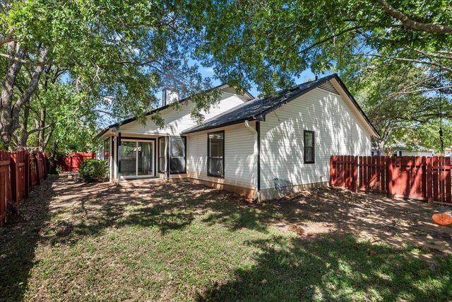 201 Susana LN, Georgetown, TX 78628