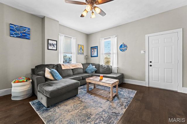 420 S Walnut Street, Trenton, IL 62293