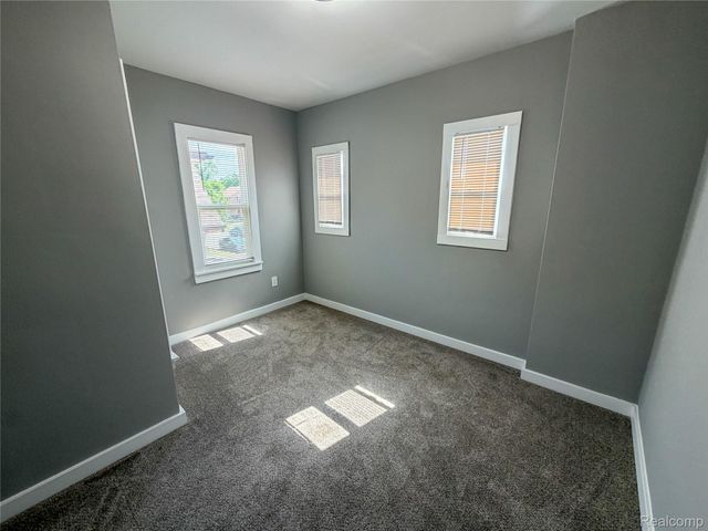 18217 Prairie Street, Detroit, MI 48221