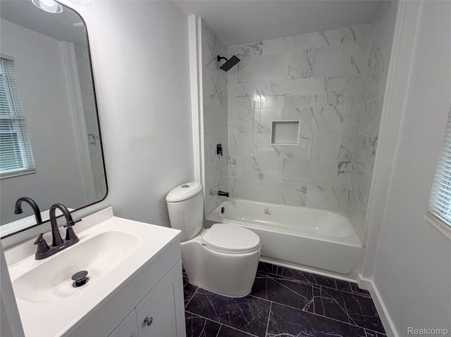 18217 Prairie Street, Detroit, MI 48221