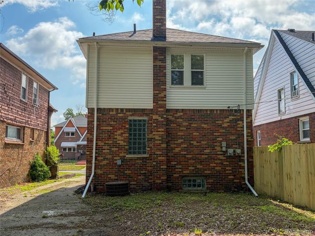 18217 Prairie Street, Detroit, MI 48221