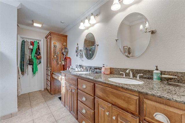 1106 Ranch Drive, Springdale, AR 72762