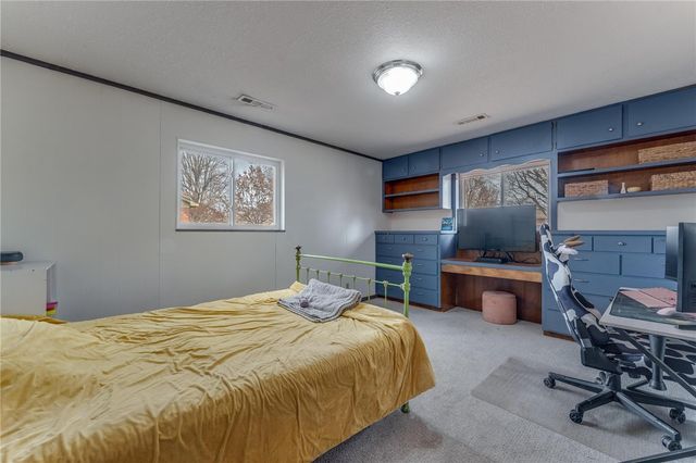 1106 Ranch Drive, Springdale, AR 72762