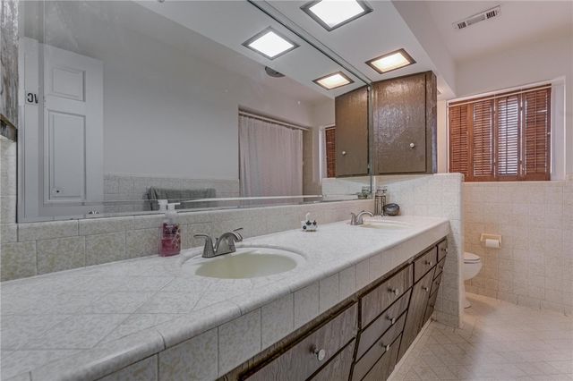 1106 Ranch Drive, Springdale, AR 72762