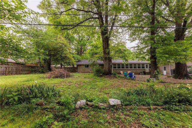 1106 Ranch Drive, Springdale, AR 72762