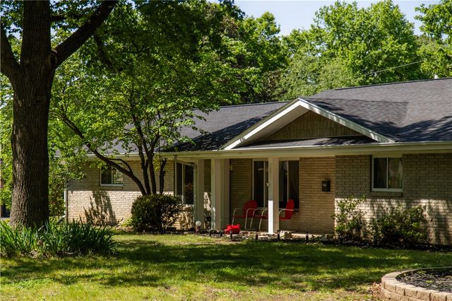 1106 Ranch Drive, Springdale, AR 72762