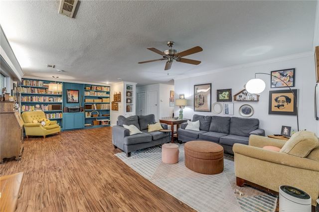 1106 Ranch Drive, Springdale, AR 72762