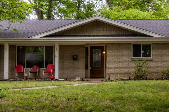1106 Ranch Drive, Springdale, AR 72762