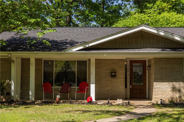 1106 Ranch Drive, Springdale, AR 72762