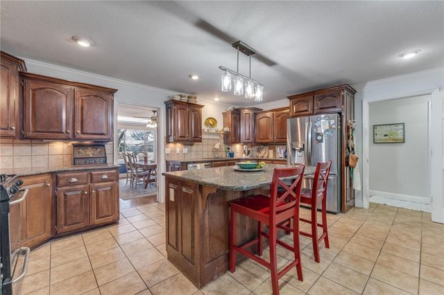 1106 Ranch Drive, Springdale, AR 72762