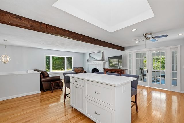 17 Eric Ln, North Attleboro, MA 02760