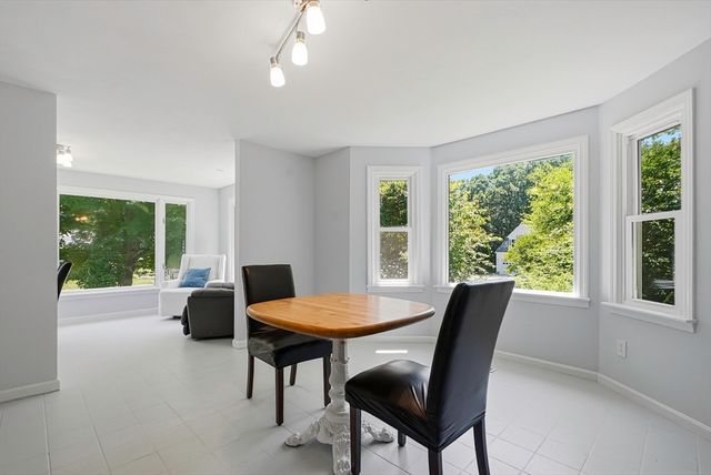 17 Eric Ln, North Attleboro, MA 02760