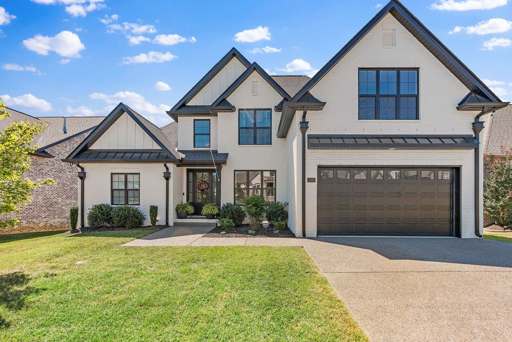 137 Pima Trl, Lebanon, TN 37087