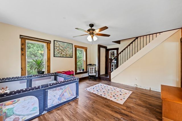 401 N Washington St, Belchertown, MA 01007