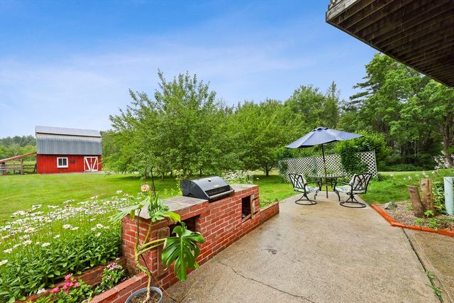 401 N Washington St, Belchertown, MA 01007
