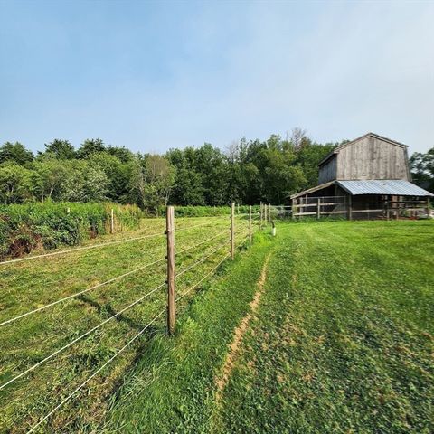 401 N Washington St, Belchertown, MA 01007