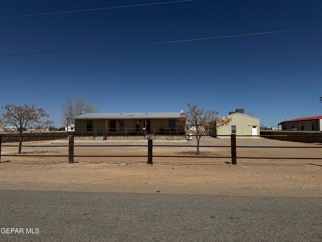 15064 Mandaville Avenue, El Paso, TX 79928