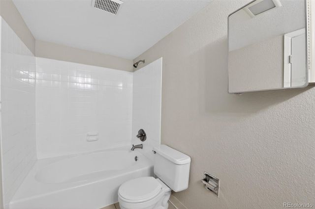 12366 W Nevada Place 204, Lakewood, CO 80228