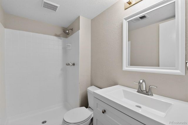 12366 W Nevada Place 204, Lakewood, CO 80228