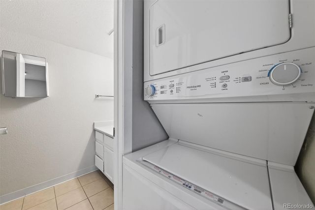 12366 W Nevada Place 204, Lakewood, CO 80228