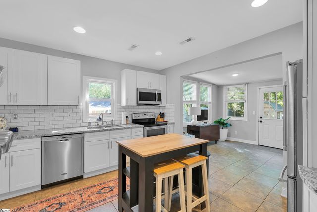 115 Brookdale Avenue, Greenville, SC 29607