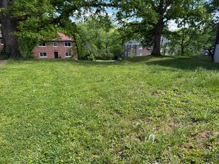 3143 Bracken Woods Lane, Cincinnati, OH 45211