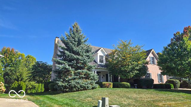 10030 Wading Crane Avenue, Fishers, IN 46055
