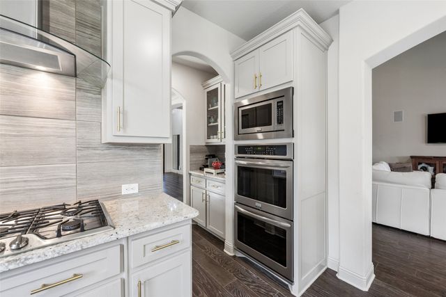 4005 Barlow Court, Mansfield, TX 76063