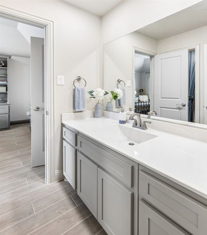 4005 Barlow Court, Mansfield, TX 76063