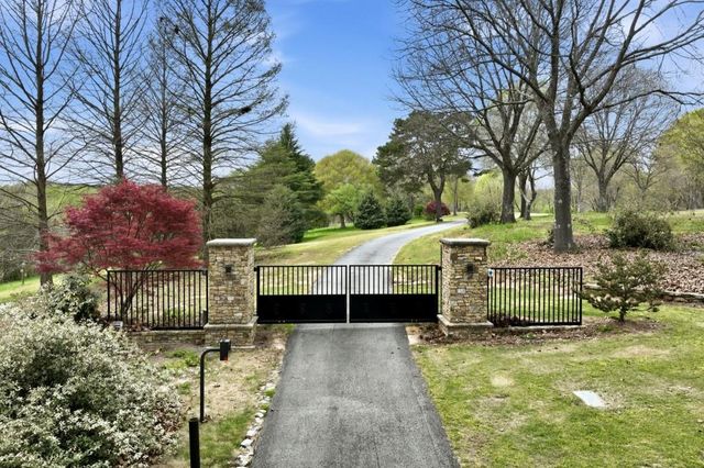 479 Bill Watkins Road, Hoschton, GA 30548