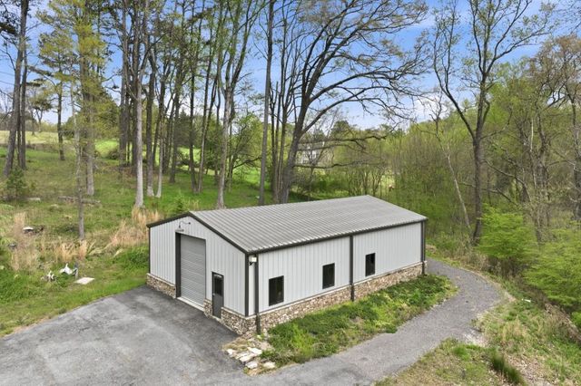 479 Bill Watkins Road, Hoschton, GA 30548