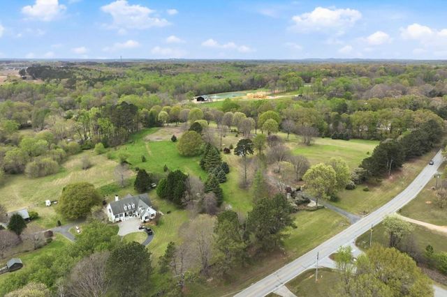 479 Bill Watkins Road, Hoschton, GA 30548