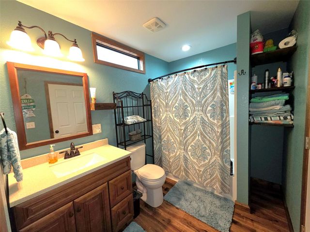51 Roatan Drive, Point Blank, TX 77364
