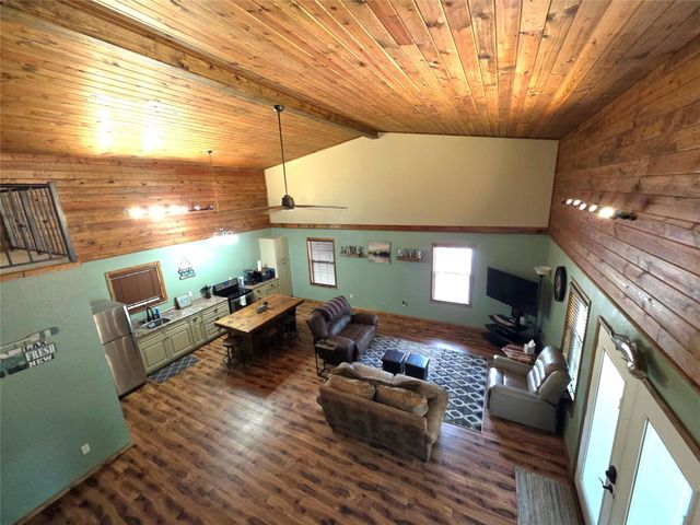 51 Roatan Drive, Point Blank, TX 77364