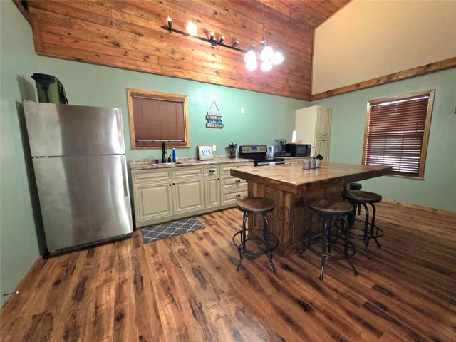 51 Roatan Drive, Point Blank, TX 77364