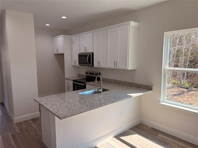 939 MOTON AVENUE, Sanford, FL 32771