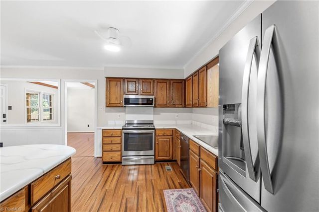 5792 Drake Road, Greensboro, NC 27406