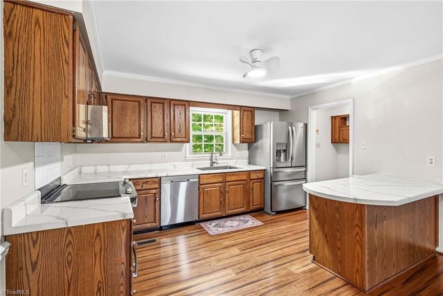 5792 Drake Road, Greensboro, NC 27406