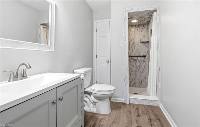 5792 Drake Road, Greensboro, NC 27406