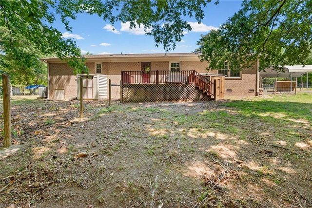 5792 Drake Road, Greensboro, NC 27406