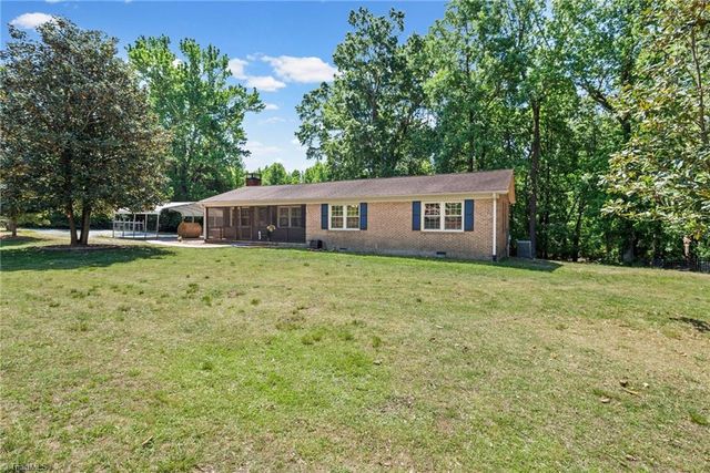 5792 Drake Road, Greensboro, NC 27406