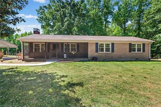 5792 Drake Road, Greensboro, NC 27406