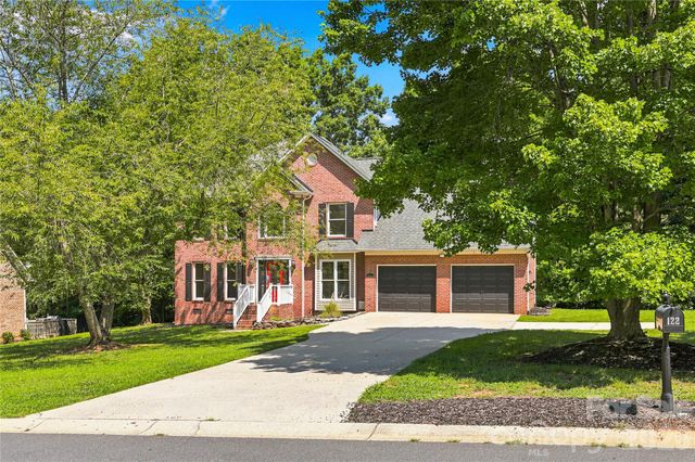 122 W Tattersall Drive, Statesville, NC 28677