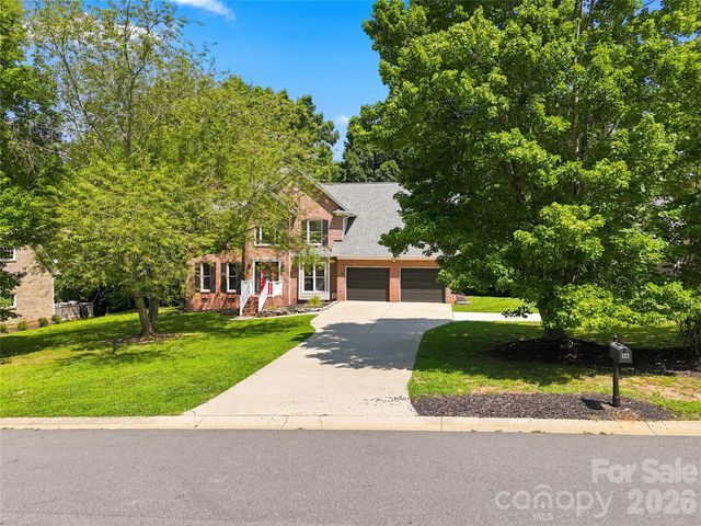 122 W Tattersall Drive, Statesville, NC 28677