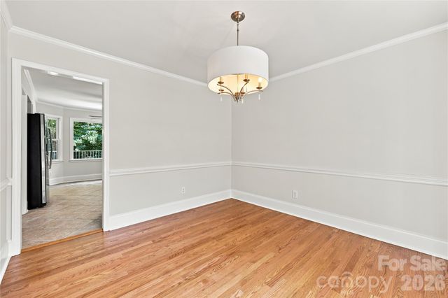 122 W Tattersall Drive, Statesville, NC 28677