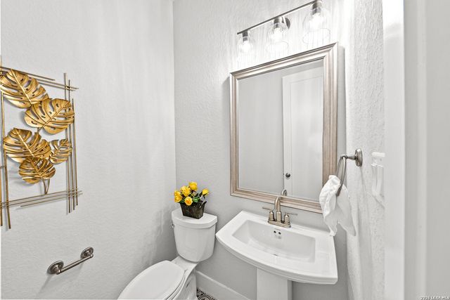 3027 Daplyn Park, Bulverde, TX 78163