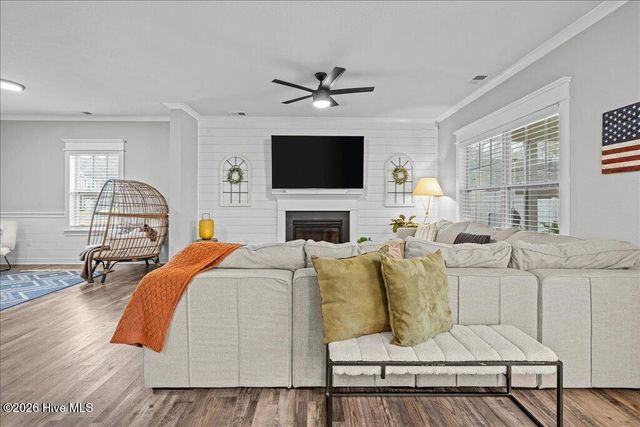 124 Parrish Point Lane, Moyock, NC 27958