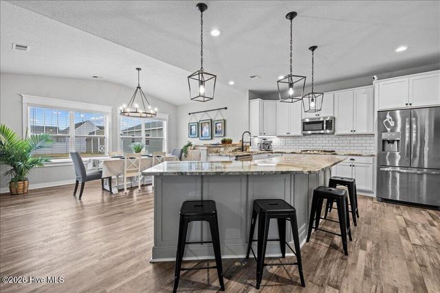 124 Parrish Point Lane, Moyock, NC 27958